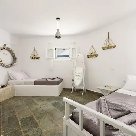 Paros 3 Bedrooms Maisonette For 6 Persons By Mps *