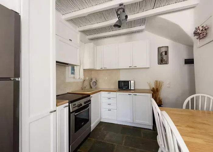 Paros 3 Bedrooms Maisonette For 6 Persons By Mps Appartamento