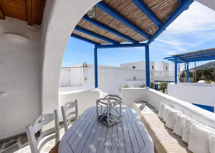Paros 3 Bedrooms Maisonette For 6 Persons By Mps Appartamento