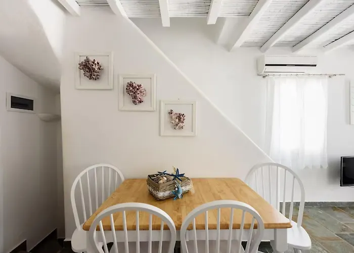 Appartamento Paros 3 Bedrooms Maisonette For 6 Persons By Mps *