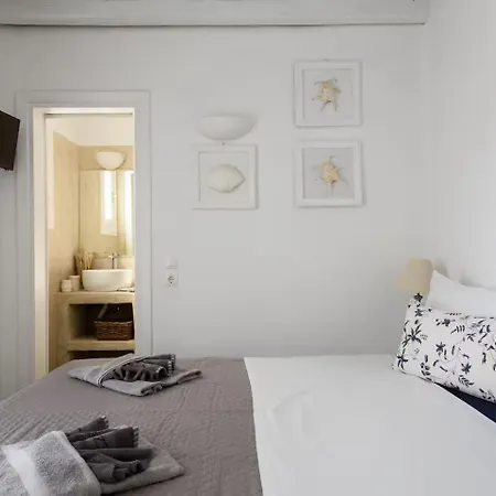 Paros 3 Bedrooms Maisonette For 6 Persons By Mps