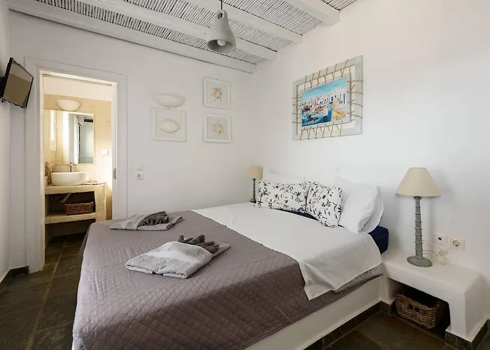 Paros 3 Bedrooms Maisonette For 6 Persons By Mps