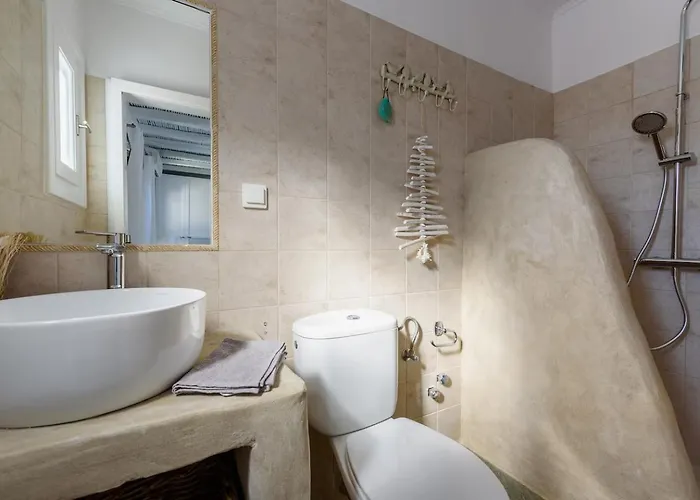 Apartment Paros 3 Bedrooms Maisonette For 6 Persons By Mps *